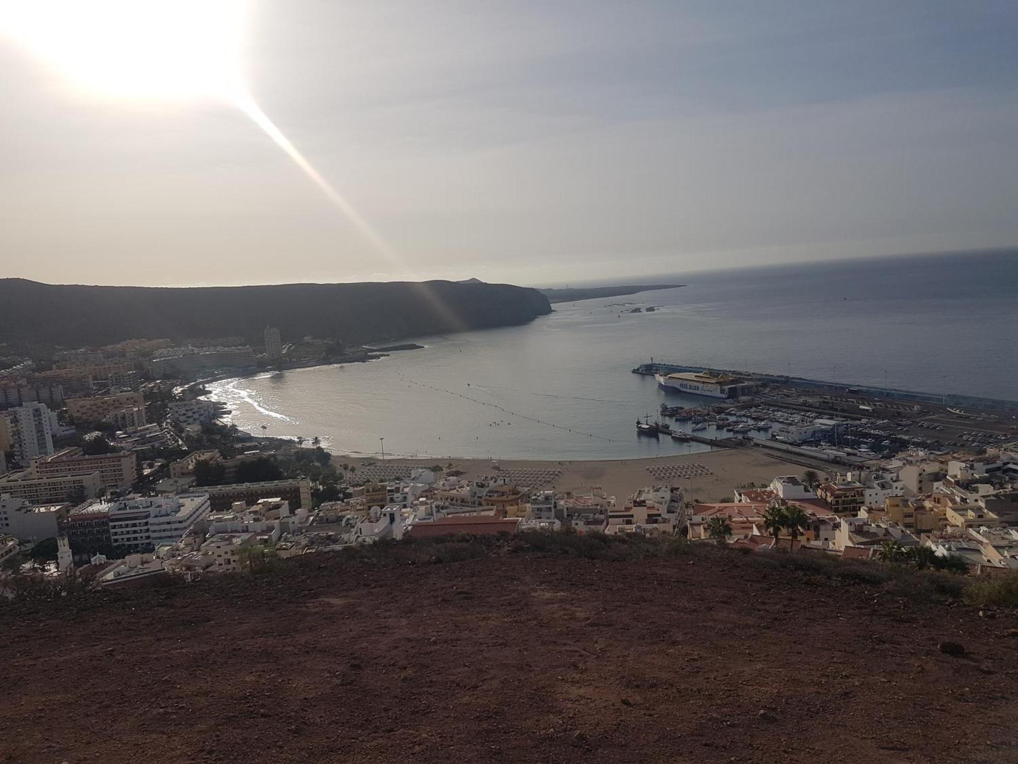 Beach 400Mtr, Top Of Mountain With Spectacular Surround View 200Mtr Los Cristianos  Exteriér fotografie